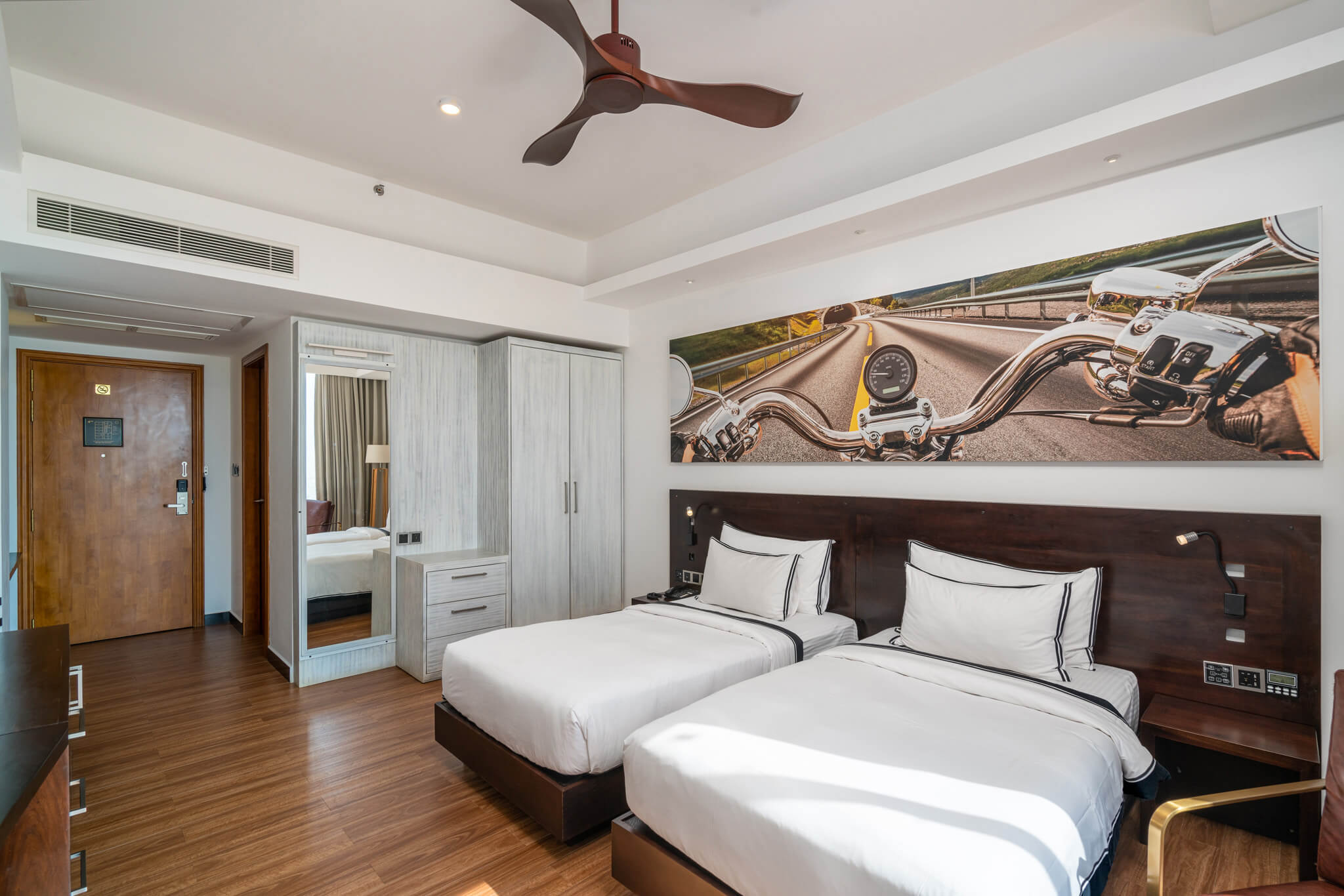 Regal Reseau Hotel & Spa