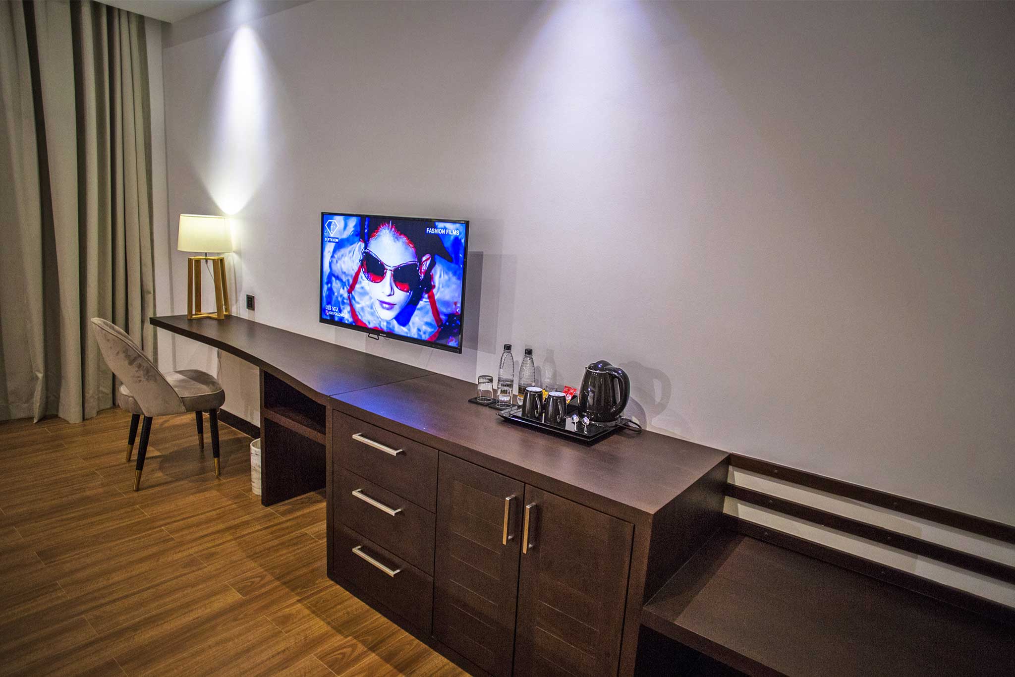 Regal Reseau Hotel & Spa