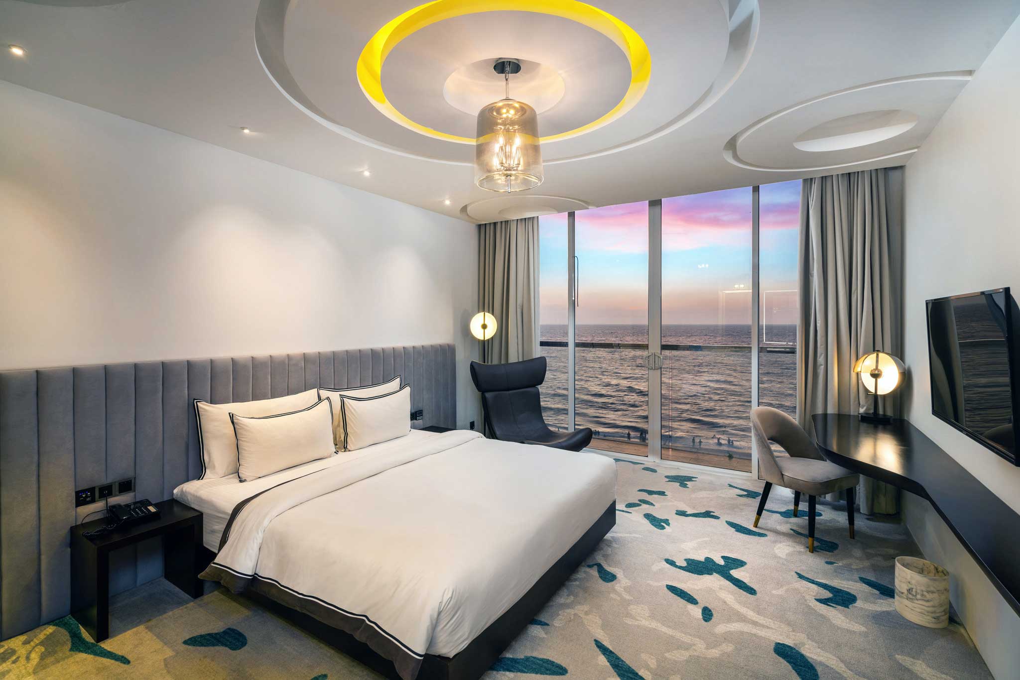 Regal Reseau Hotel & Spa