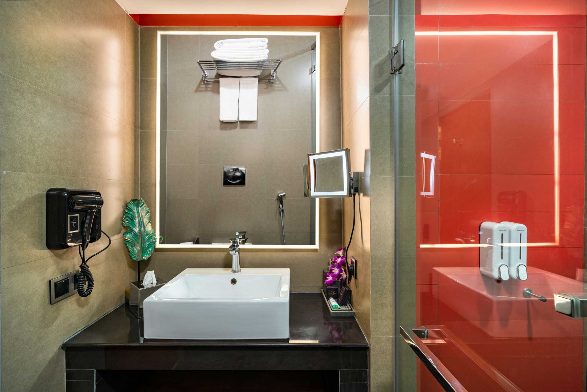 Regal Reseau Hotel & Spa